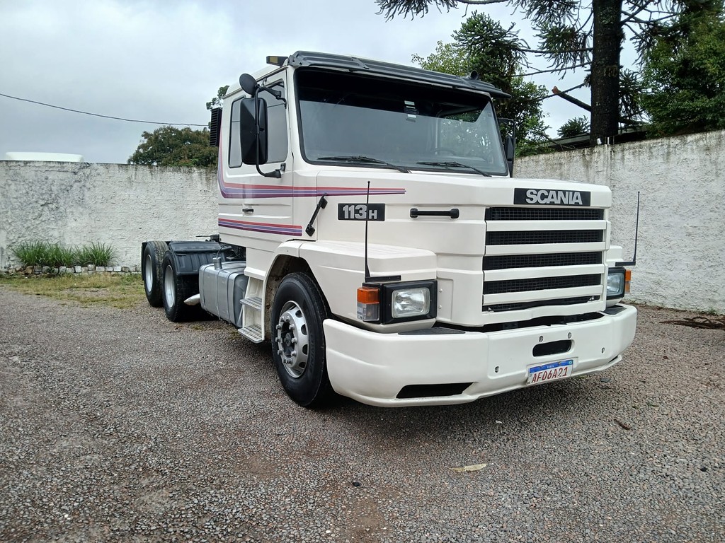 Caminhão SCANIA 113 360 Cavalo Mecânico ANO 1995