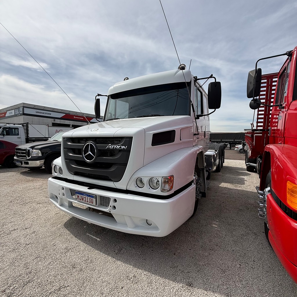Caminhão MERCEDES BENZ MB 1635 Cavalo Mecânico ANO 2013