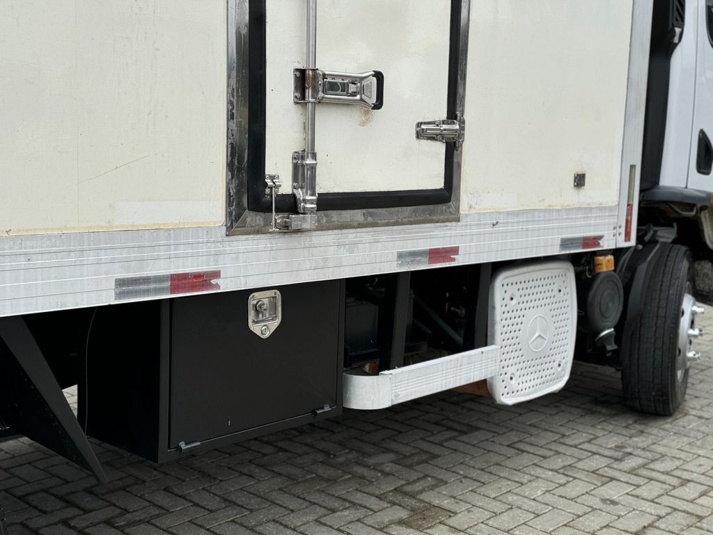 MERCEDES-BENZ Accelo 1016 – 3/4 de TB Trucks Caminhões no Paraná