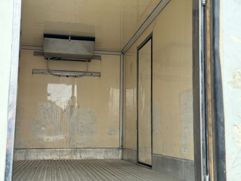 MERCEDES-BENZ Accelo 1016 – 3/4 de TB Trucks Caminhões no Paraná