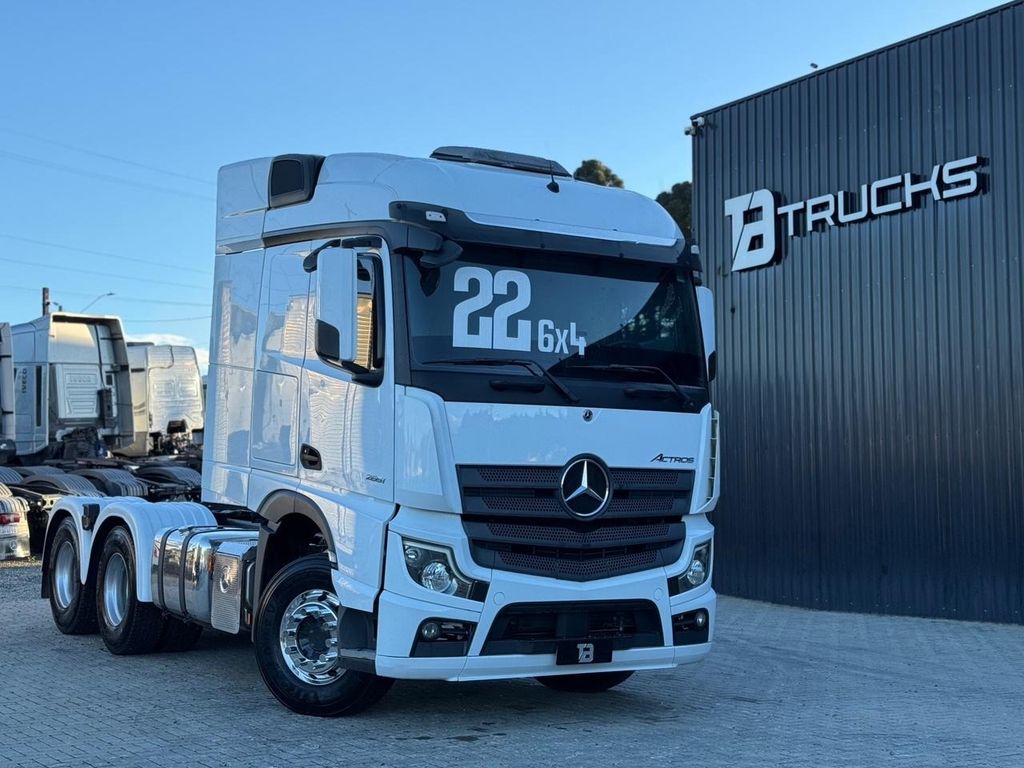 Mercedes-Benz New Actros 2651 – 6×4 de TB Trucks Caminhões no Paraná