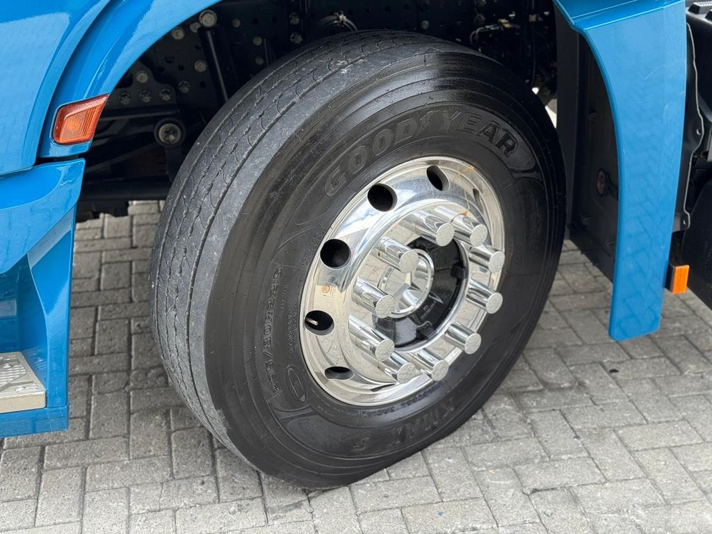 MERCEDES-BENZ Actros 2653 – 6×4 – de TB Trucks Caminhões no Paraná