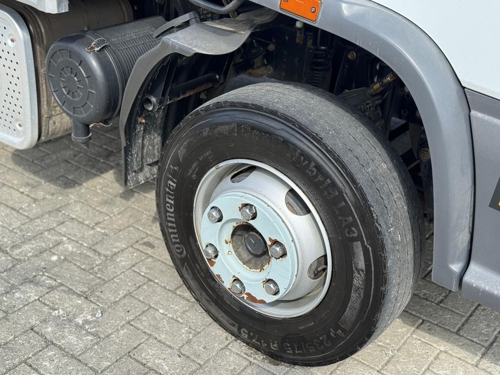 MERCEDES-BENZ Accelo 1016 – 3/4 de TB Trucks Caminhões no Paraná