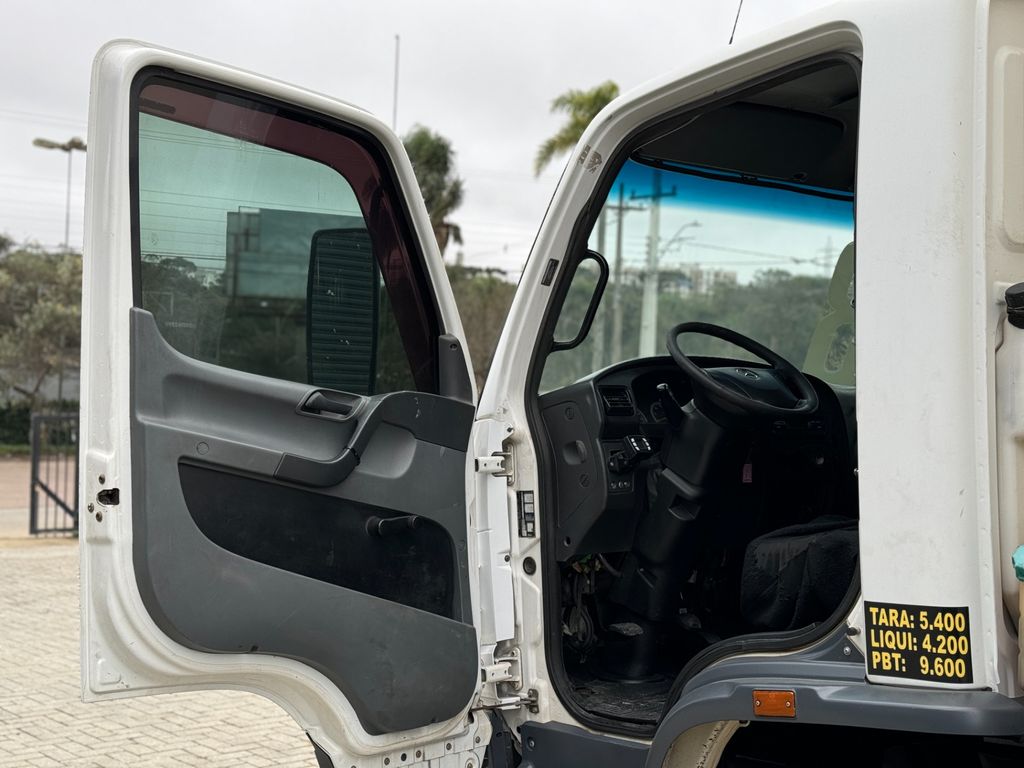 MERCEDES-BENZ Accelo 1016 – 3/4 de TB Trucks Caminhões no Paraná