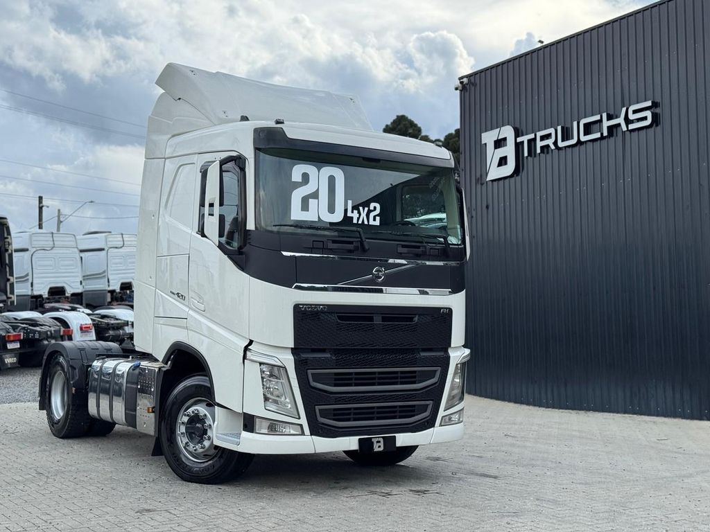 VOLVO FH 420 – 4×2 de TB Trucks Caminhões no Paraná