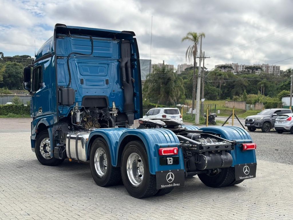 MERCEDES-BENZ Actros 2653 – 6×4 – de TB Trucks Caminhões no Paraná