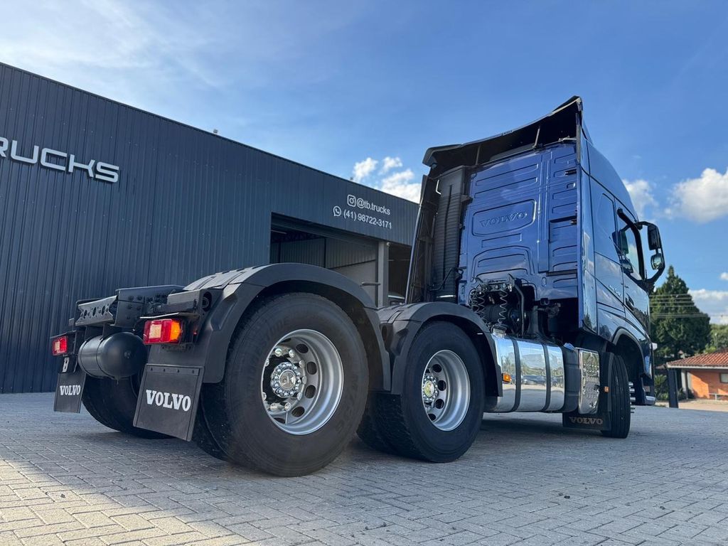 VOLVO FH 540 – 6×4 de TB Trucks Caminhões no Paraná