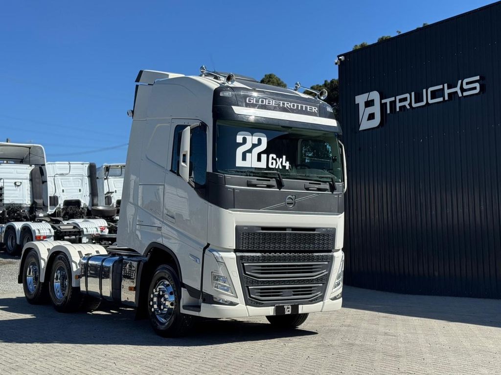 VOLVO FH 540 – 6×4 de TB Trucks Caminhões no Paraná