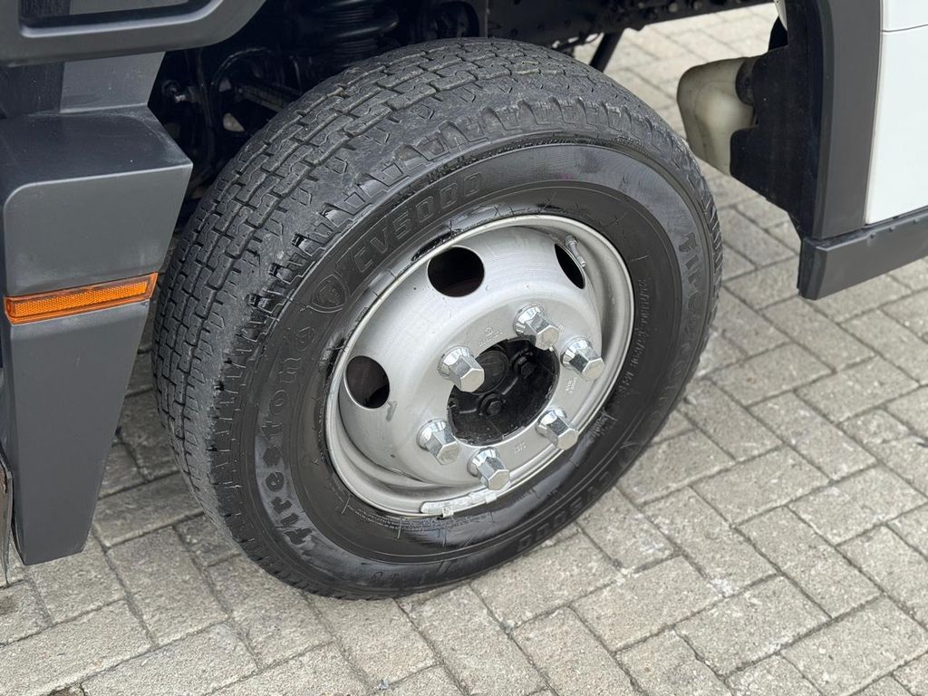 VOLKSWAGEN Delivery Express – 3/4 de TB Trucks Caminhões no Paraná