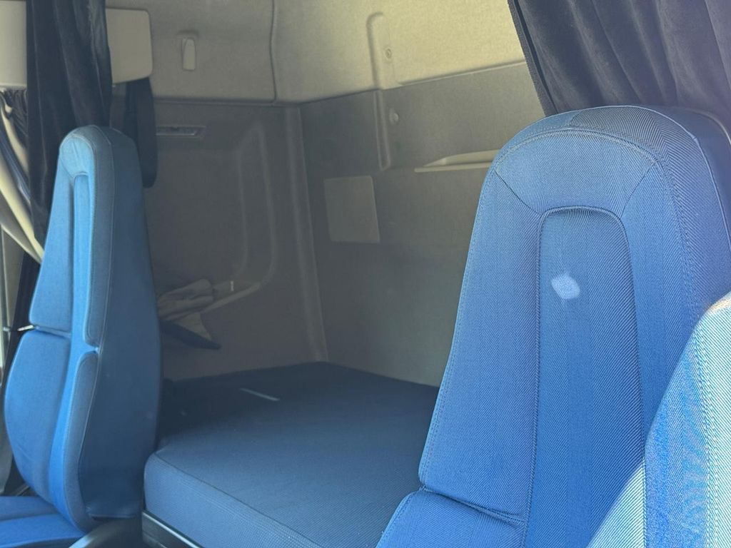 VOLVO FH 540 – 6×4 de TB Trucks Caminhões no Paraná