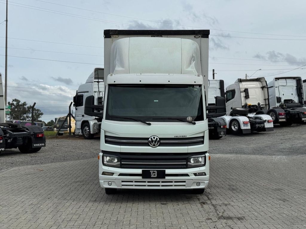 VOLKSWAGEN Delivery 9-170 – 4×2 de TB Trucks Caminhões no Paraná