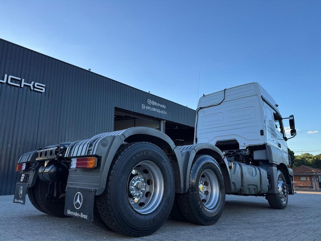 MERCEDES-BENZ Axor 2644 – 6×4 de TB Trucks Caminhões no Paraná