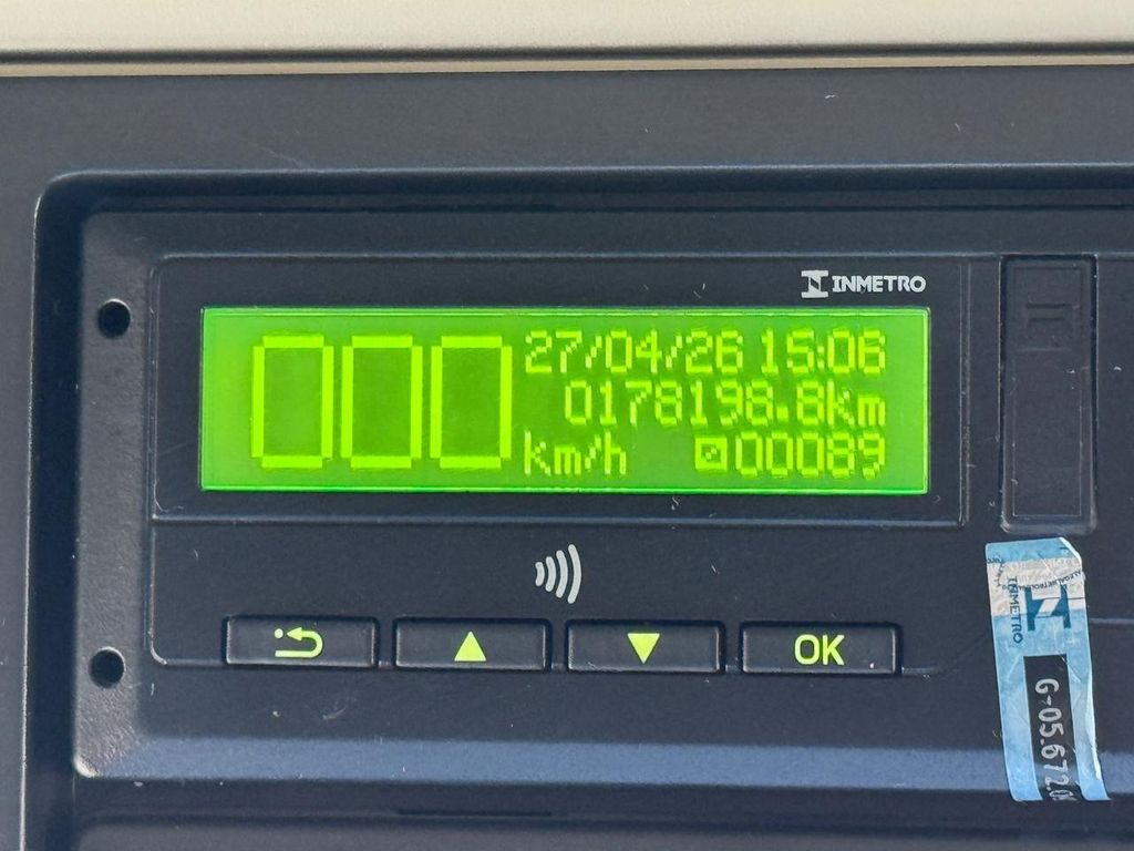 VOLVO FH-460 GLOBETROTTER – 6X2 de TB Trucks Caminhões no Paraná