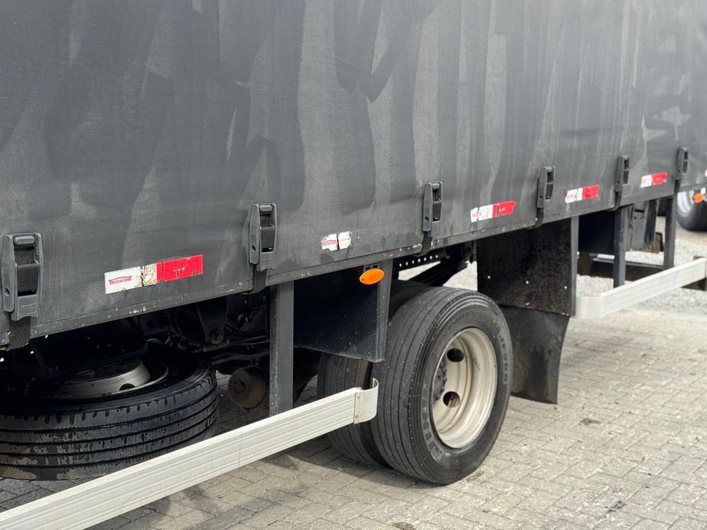 VOLKSWAGEN Delivery 9-170 – 4×2 de TB Trucks Caminhões no Paraná