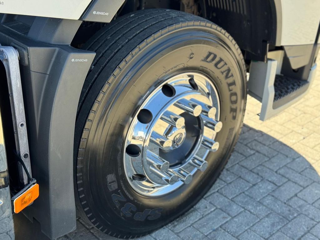 VOLVO FH 540 – 6×4 de TB Trucks Caminhões no Paraná