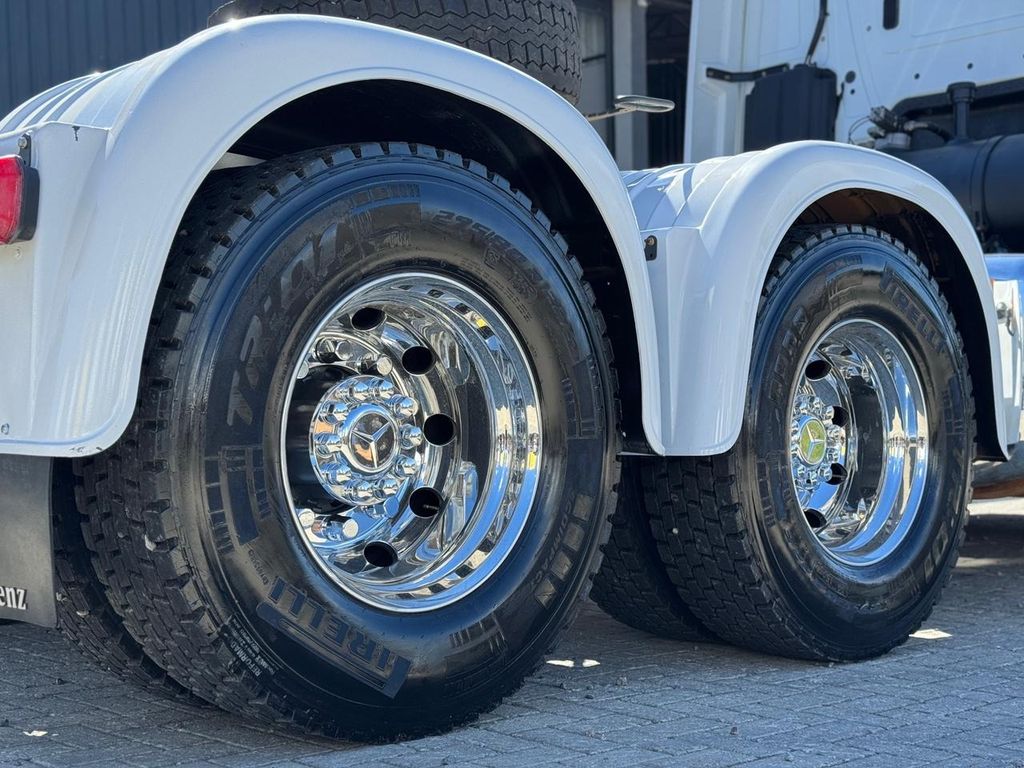 MERCEDES-BENZ Actros 2651 – 6×4 – C/ Retarder de TB Trucks Caminhões no Paraná