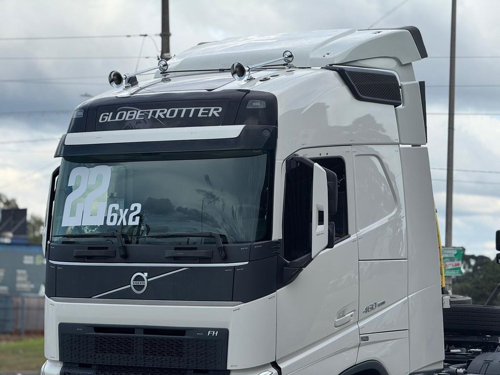 VOLVO FH-460 GLOBETROTTER – 6×2 de TB Trucks Caminhões no Paraná
