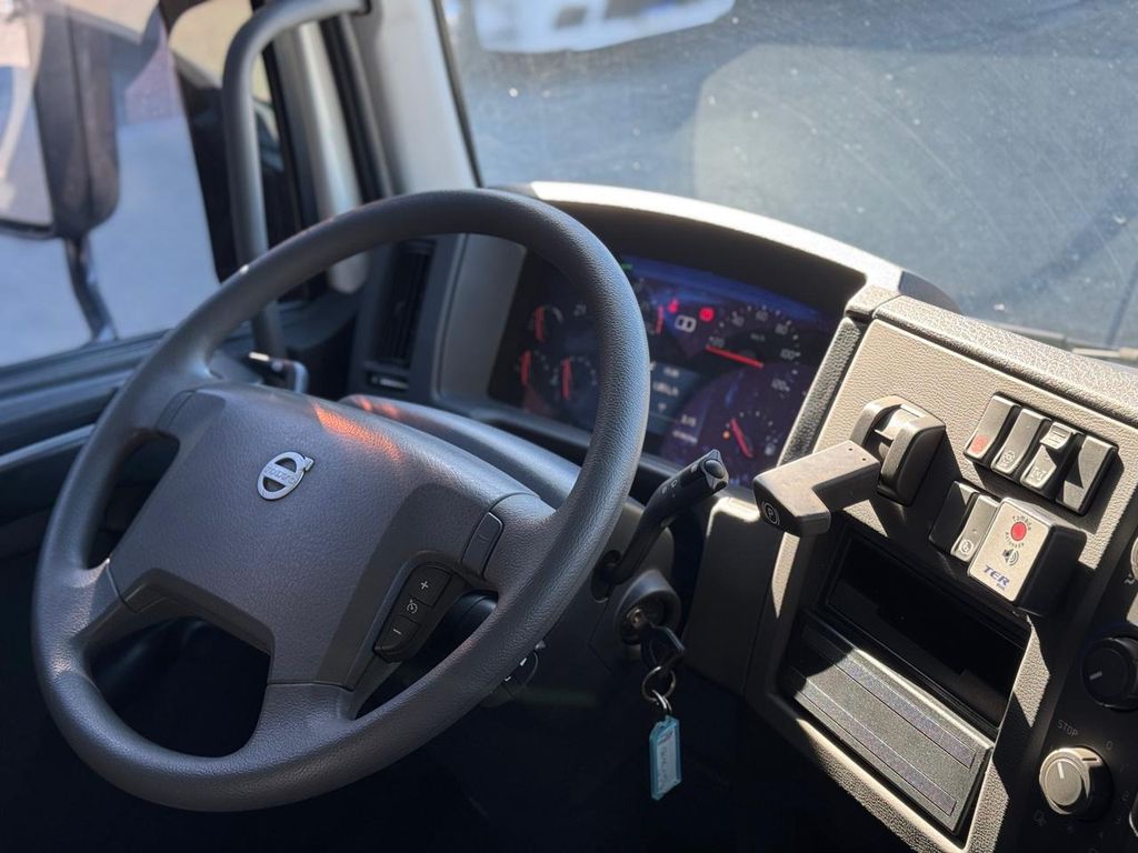 VOLVO VMX 290 – 6×4 de TB Trucks Caminhões no Paraná