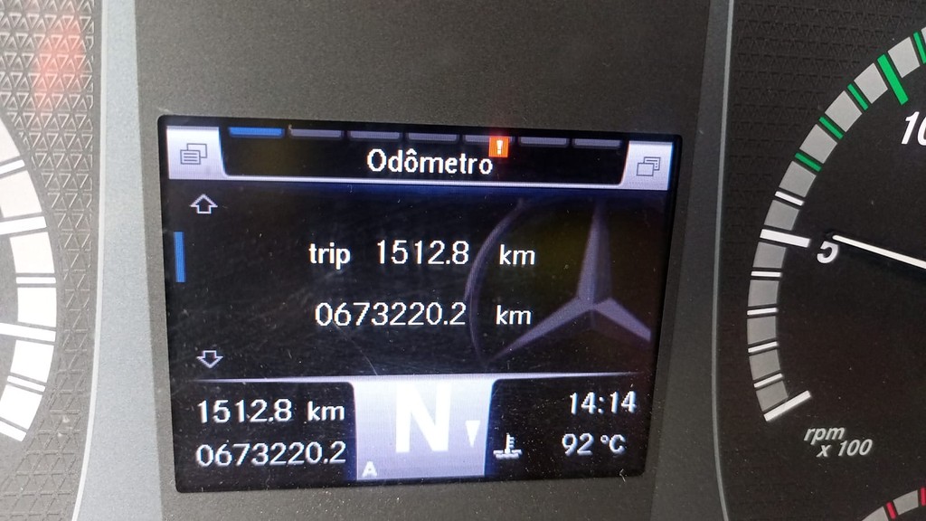 Caminhão MERCEDES BENZ MB 2544 Cavalo Mecânico ANO 2019 de Venda Truck Anuncios Treze Tílias SC na Santa Catarina