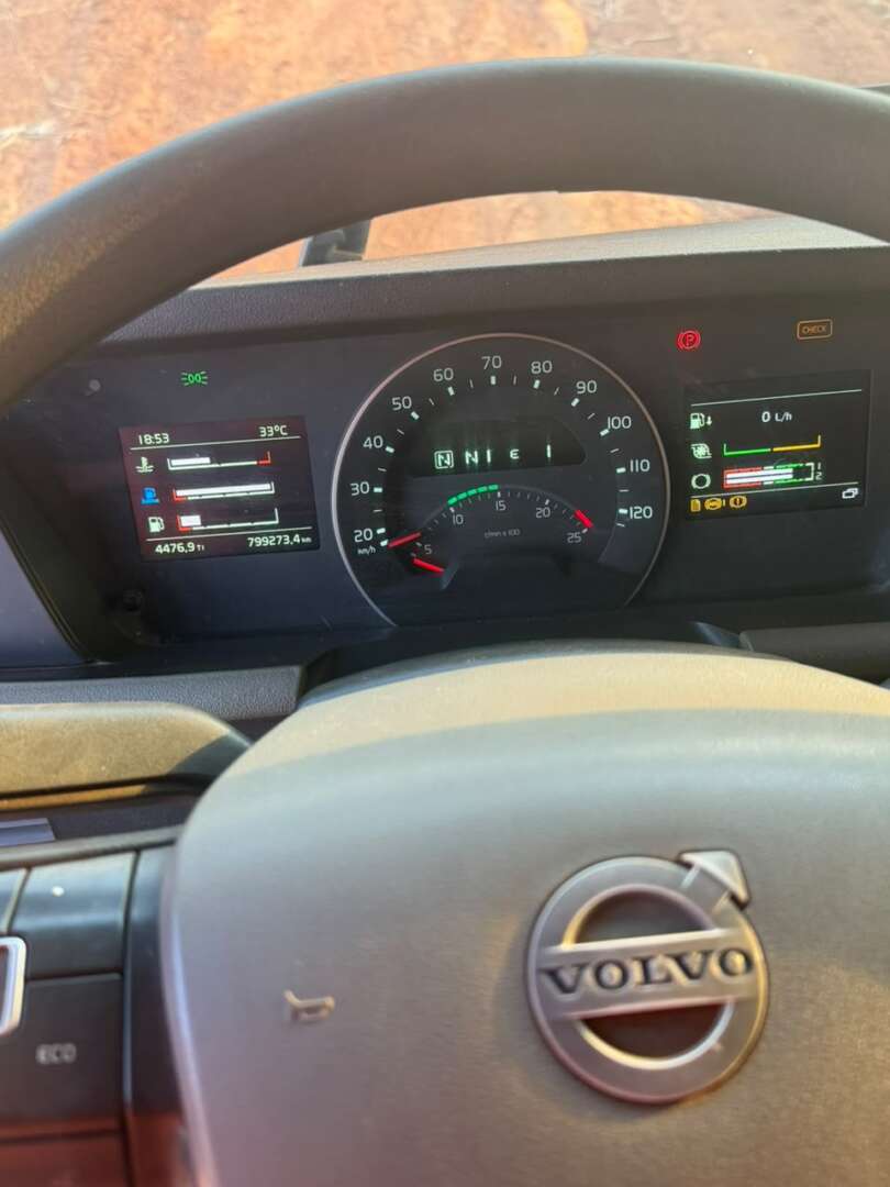 Caminhão VOLVO FH 540 Cavalo Mecânico ANO 2019 de Filipe Ribeiro no Goiás