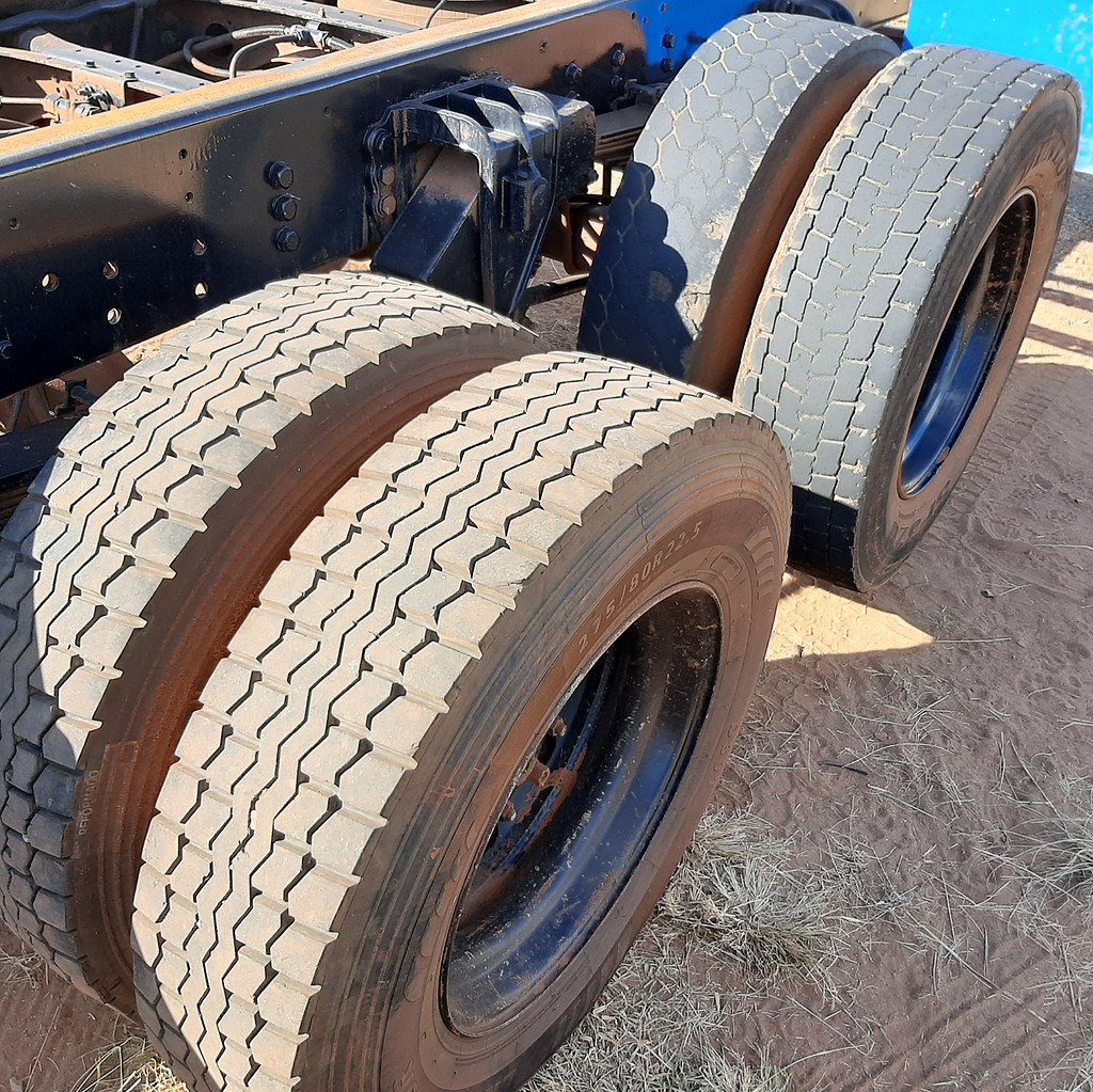 Caminhão VOLKSWAGEN VW 24280 Chassis ANO 2014 de MegaTruck MS no Mato Grosso do Sul