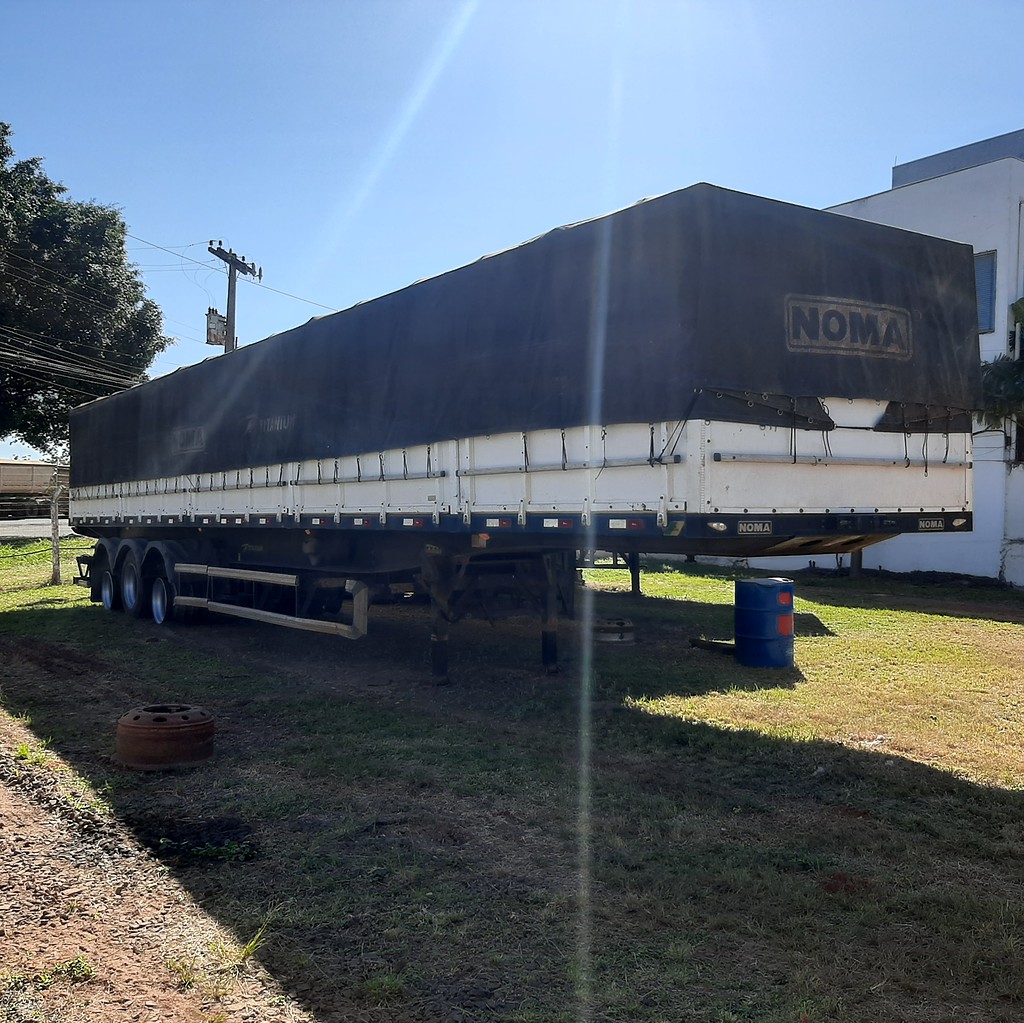 Carreta SEMI-REBOQUE GRANELEIRO Noma ANO 2020 3 Eixos de MegaTruck MS no Mato Grosso do Sul