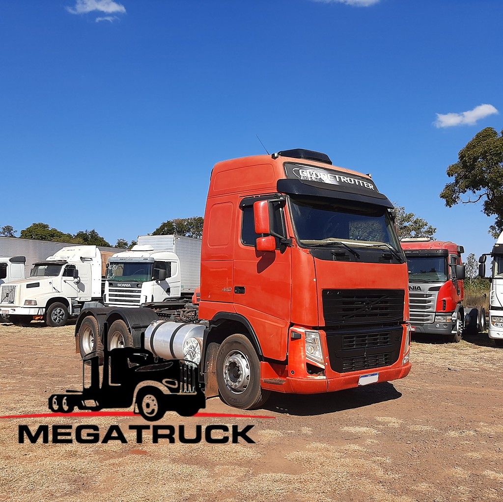 Caminhão VOLVO FH 440 Cavalo Mecânico ANO 2010 de MegaTruck MS no Mato Grosso do Sul
