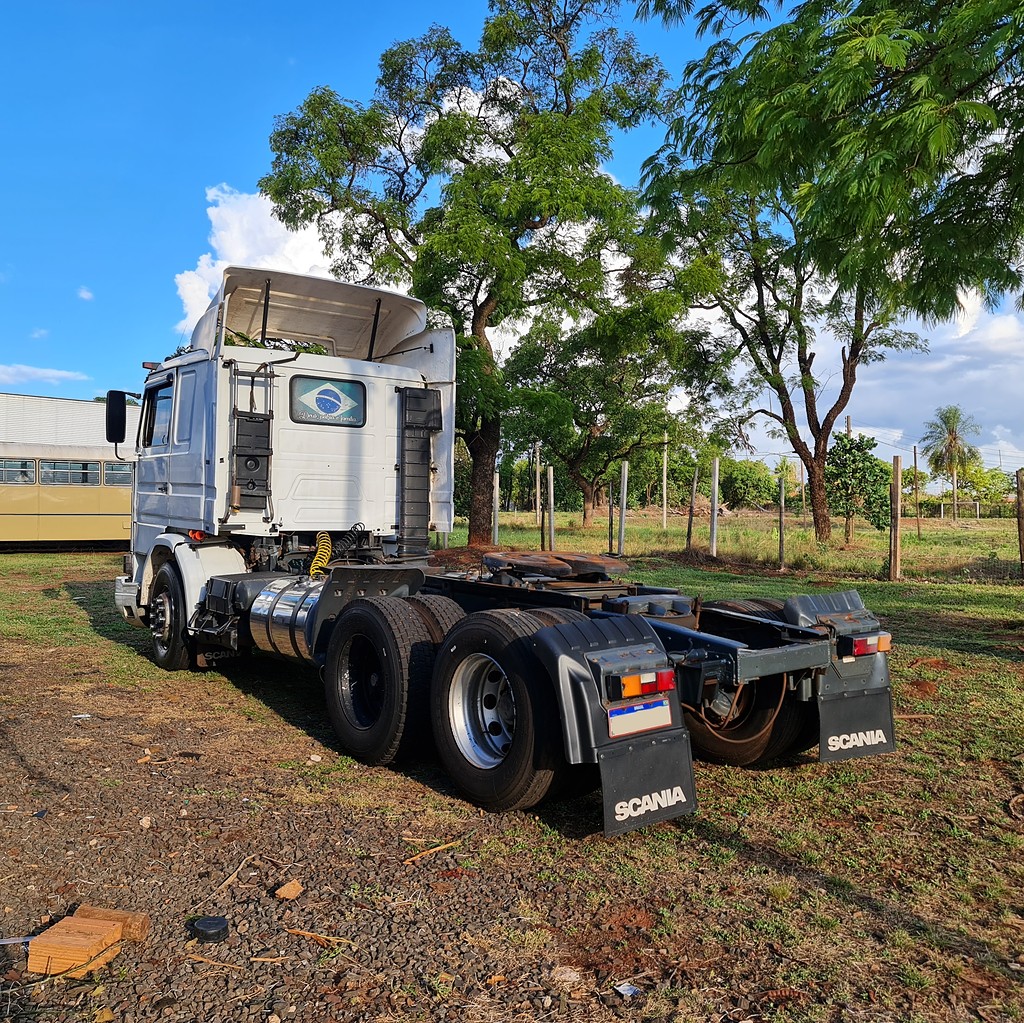 Caminhão SCANIA 113 360 Cavalo Mecânico ANO 1996 de MegaTruck MS no Mato Grosso do Sul