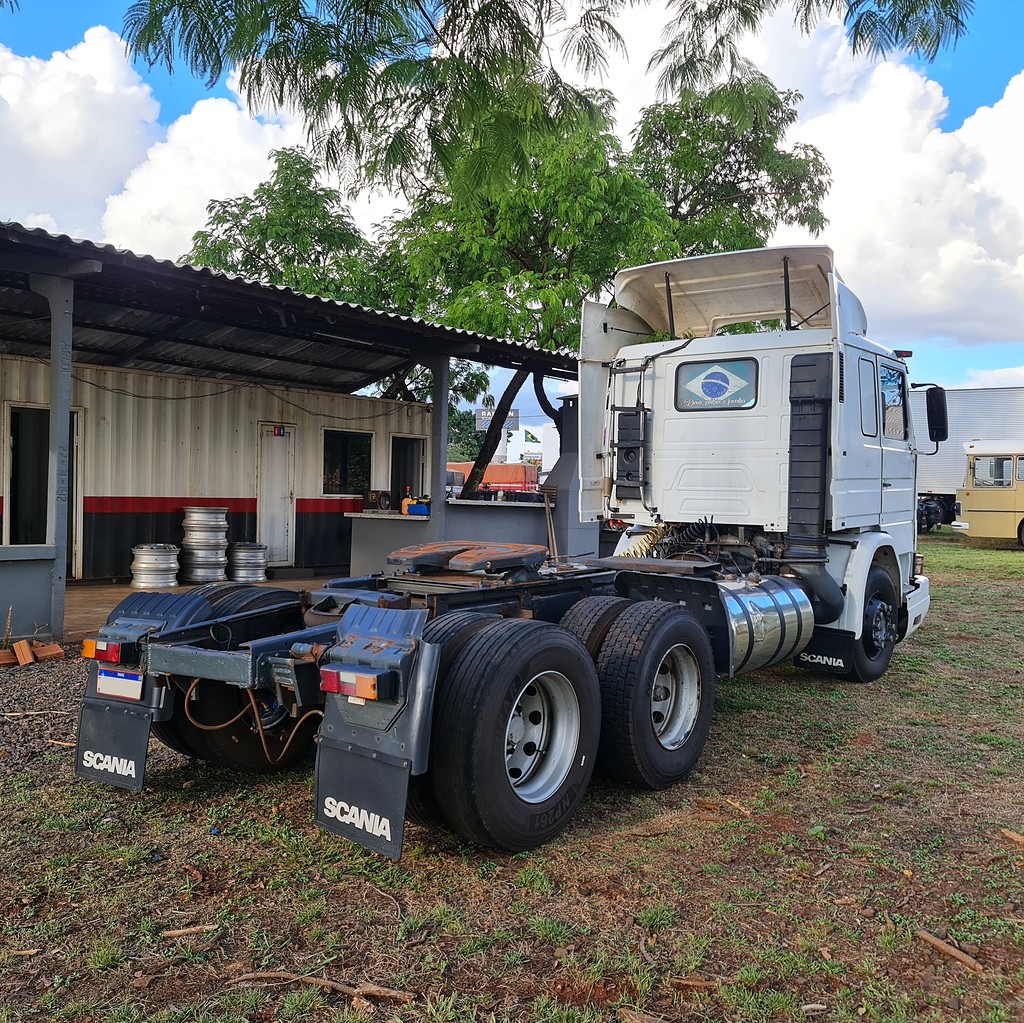 Caminhão SCANIA 113 360 Cavalo Mecânico ANO 1996 de MegaTruck MS no Mato Grosso do Sul
