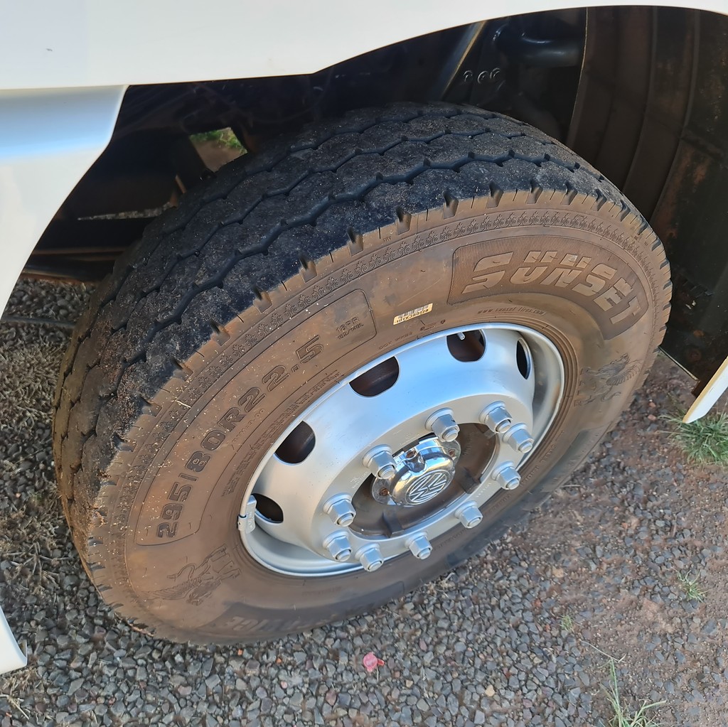 Caminhão VOLKSWAGEN VW 25420 Cavalo Mecânico ANO 2018 de MegaTruck MS no Mato Grosso do Sul