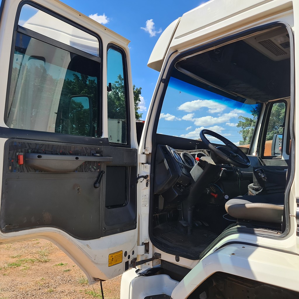 Caminhão FORD CARGO 4532 Chassis ANO 2010 de MegaTruck MS no Mato Grosso do Sul