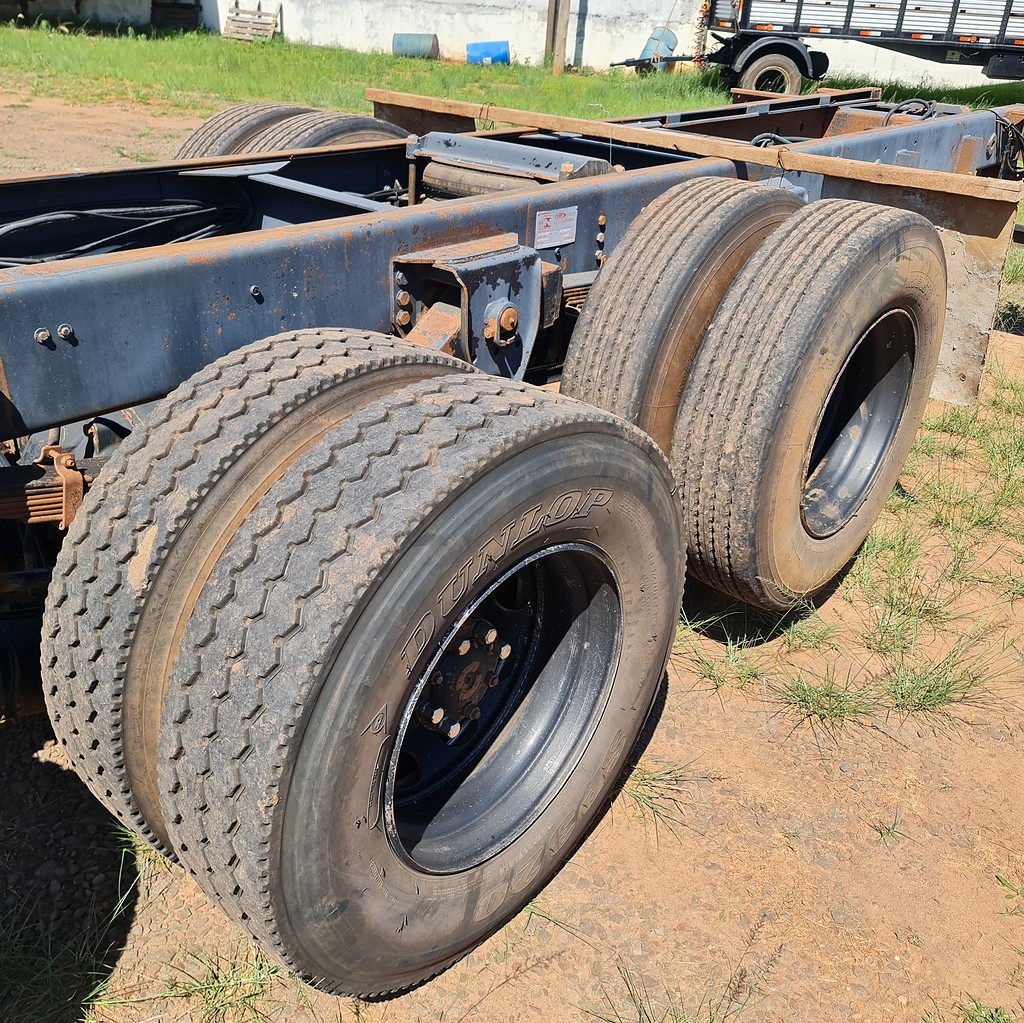 Caminhão FORD CARGO 4532 Chassis ANO 2010 de MegaTruck MS no Mato Grosso do Sul