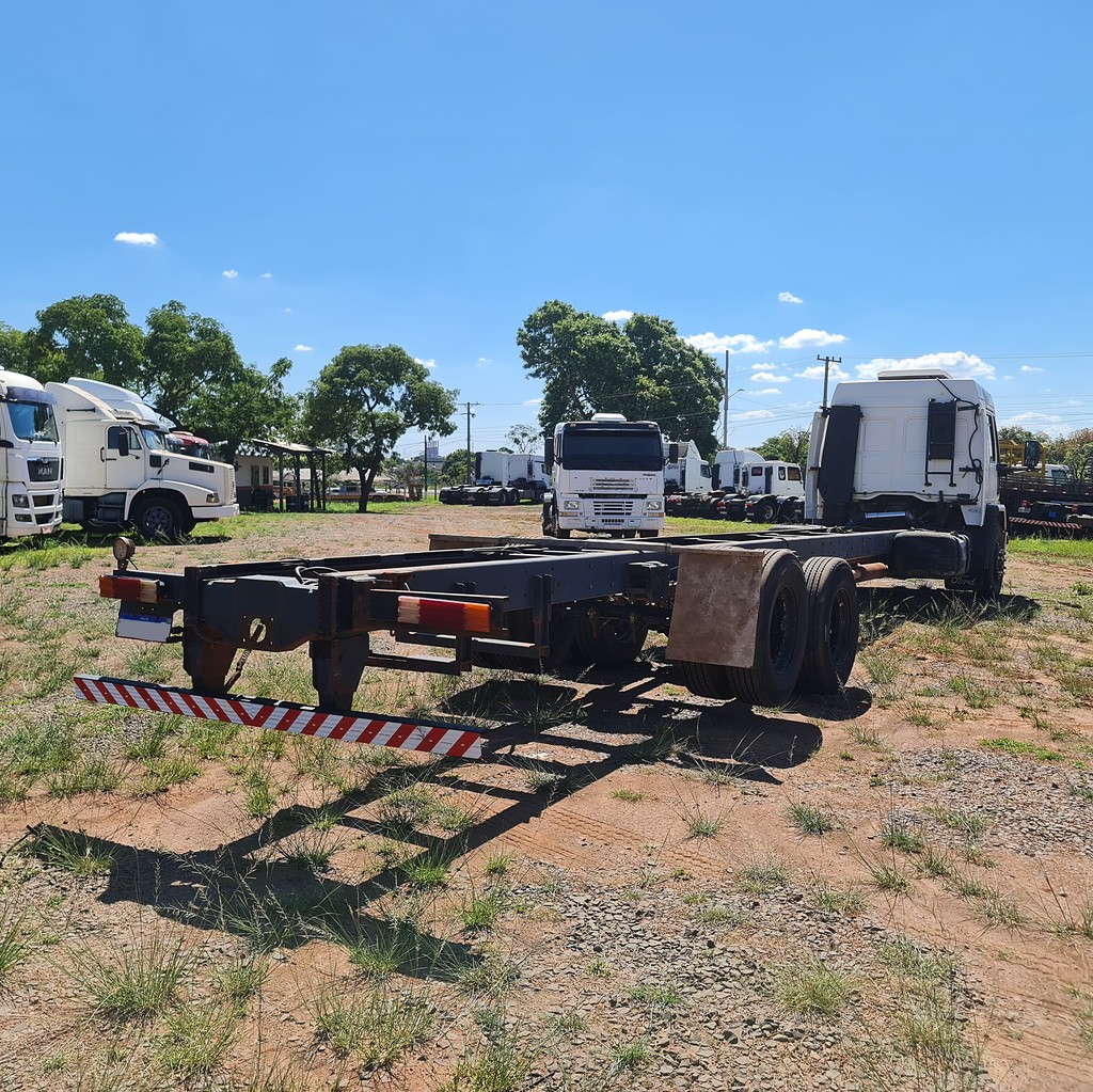 Caminhão FORD CARGO 4532 Chassis ANO 2010 de MegaTruck MS no Mato Grosso do Sul