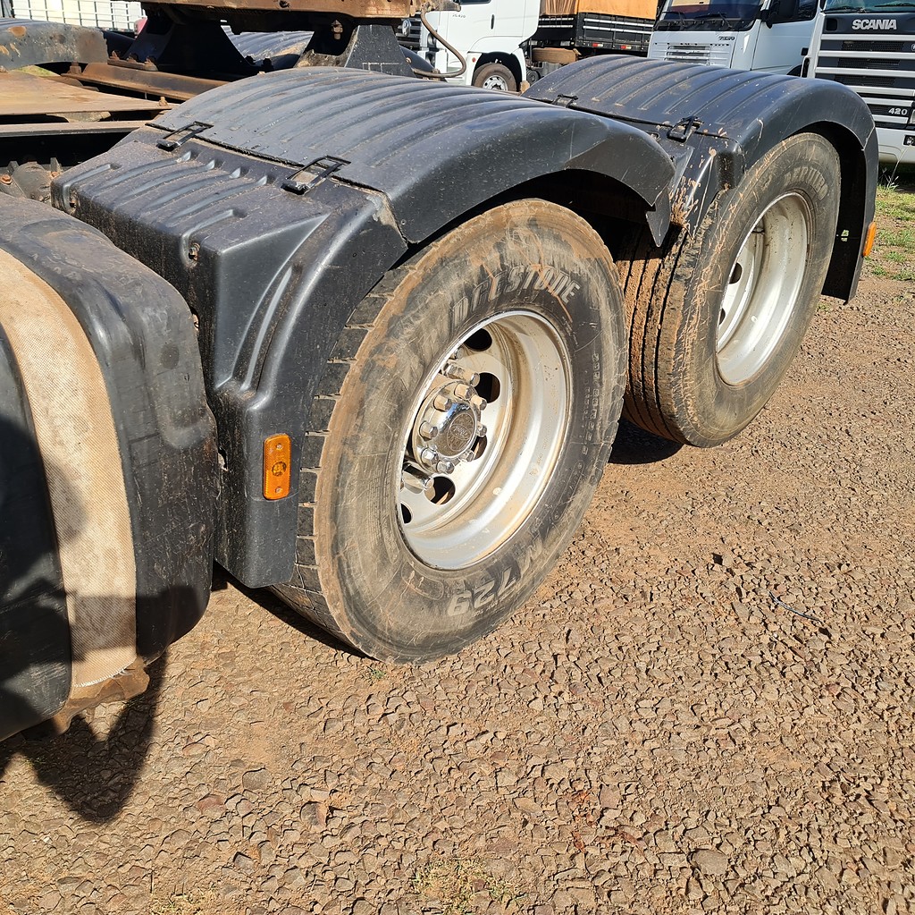 Caminhão FORD CARGO 2842 Cavalo Mecânico ANO 2014 de MegaTruck MS no Mato Grosso do Sul