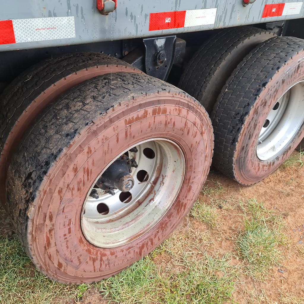 Caminhão SCANIA 380 Carga Seca ANO 2008 de MegaTruck MS no Mato Grosso do Sul