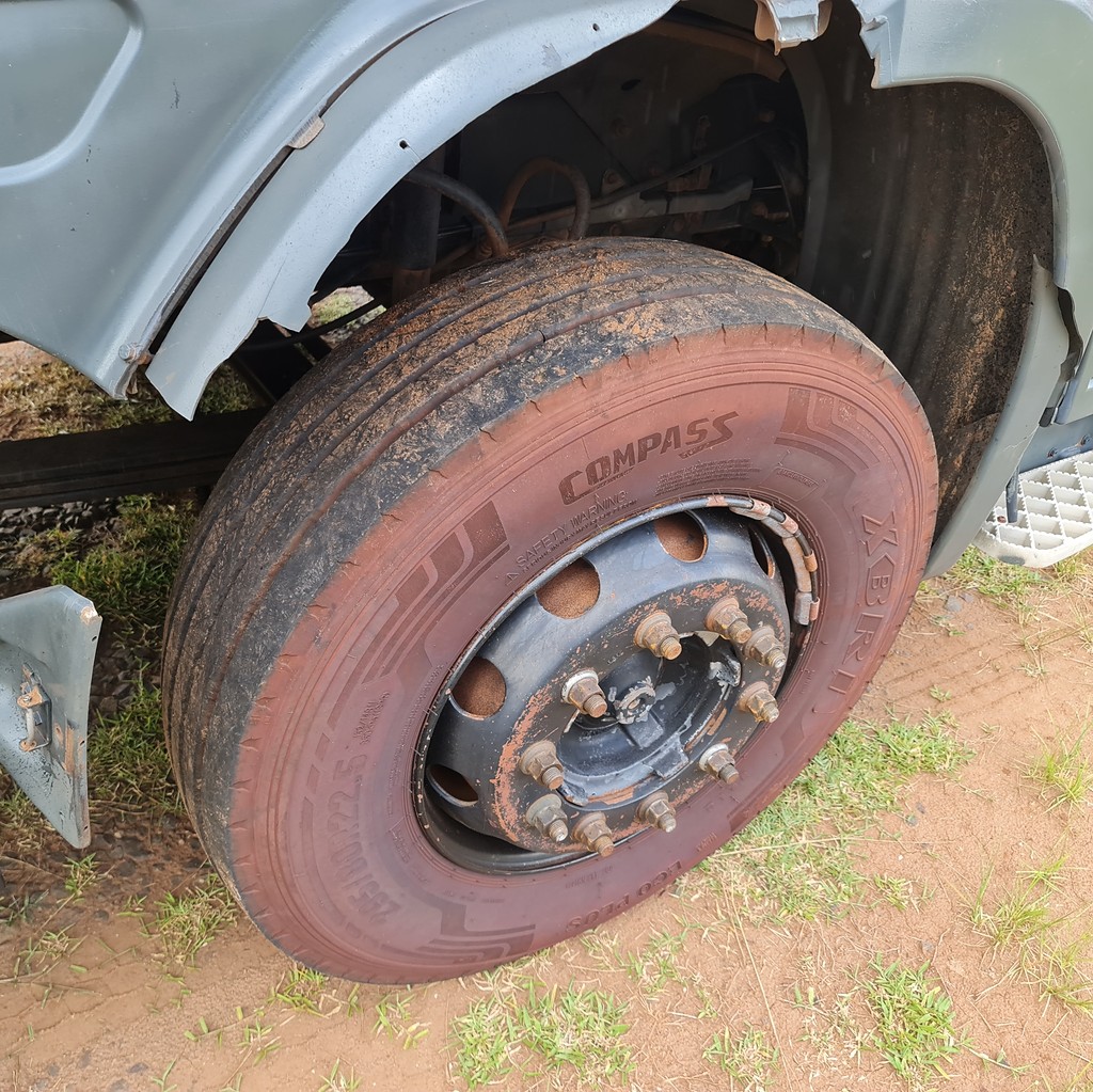 Caminhão SCANIA 380 Carga Seca ANO 2008 de MegaTruck MS no Mato Grosso do Sul