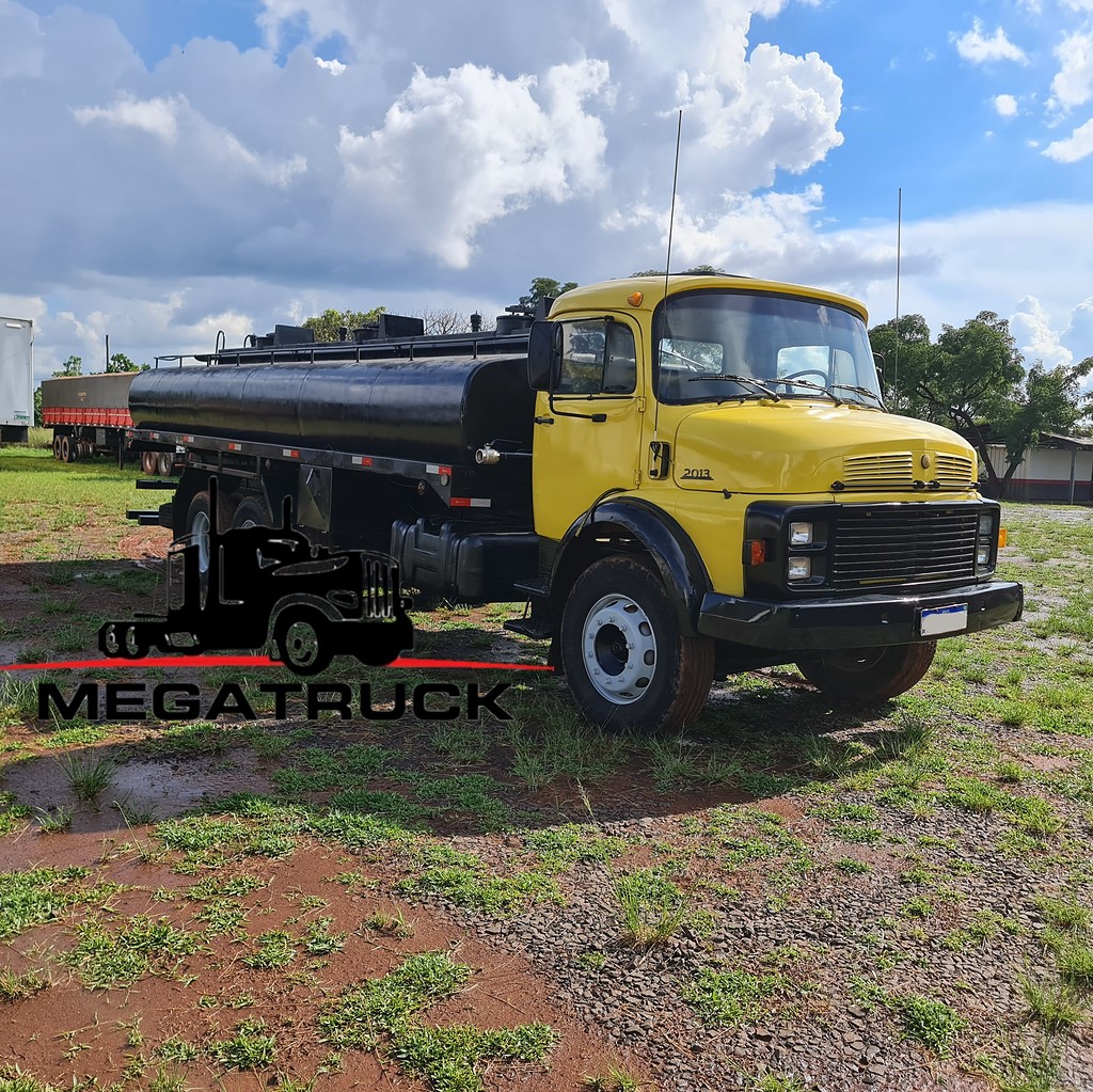 Caminhão MERCEDES BENZ MB 2013 Tanque Pipa ANO 1981 de MegaTruck MS no Mato Grosso do Sul