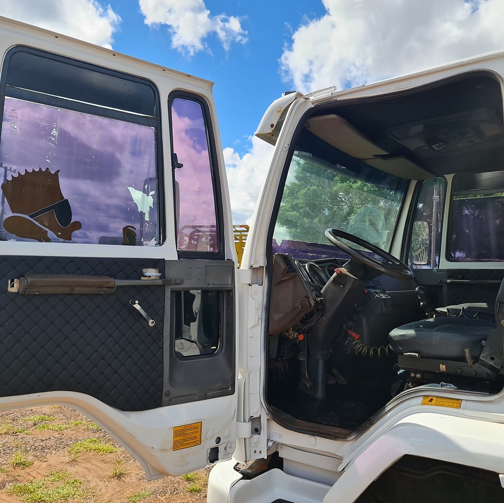 Caminhão FORD CARGO 2422 Caçamba Basculante ANO 2008 de MegaTruck MS no Mato Grosso do Sul