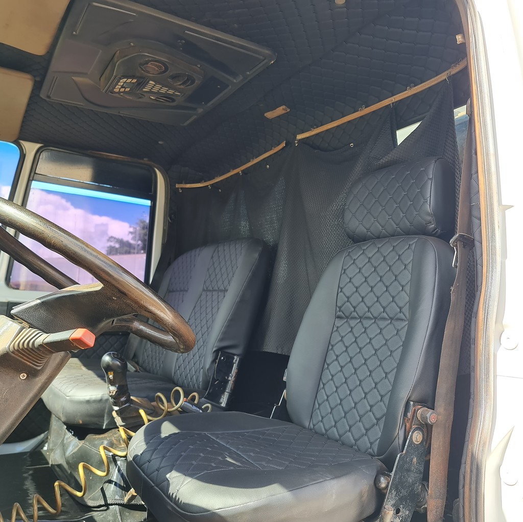 Caminhão FORD CARGO 2422 Caçamba Basculante ANO 2008 de MegaTruck MS no Mato Grosso do Sul