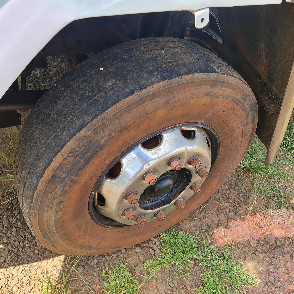 Caminhão FORD CARGO 2422 Caçamba Basculante ANO 2008 de MegaTruck MS no Mato Grosso do Sul