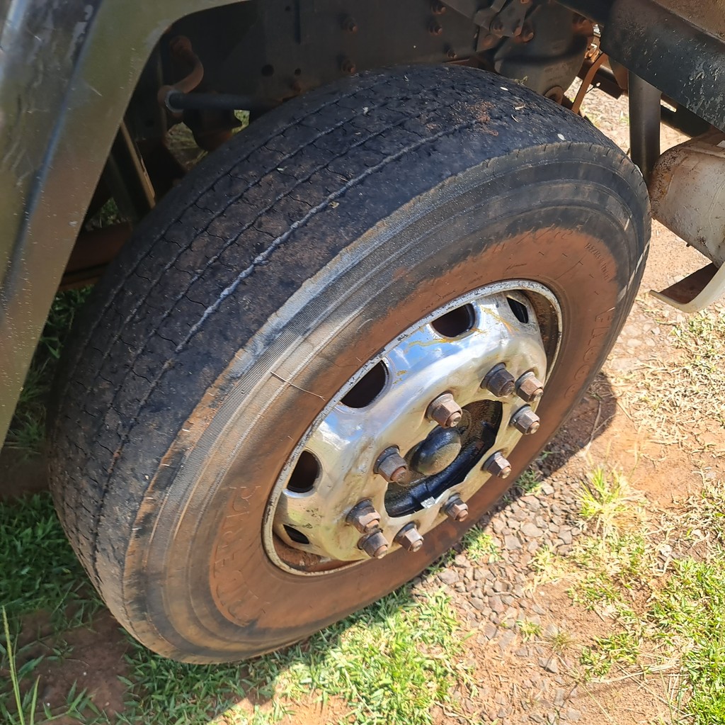 Caminhão FORD CARGO 2422 Caçamba Basculante ANO 2008 de MegaTruck MS no Mato Grosso do Sul
