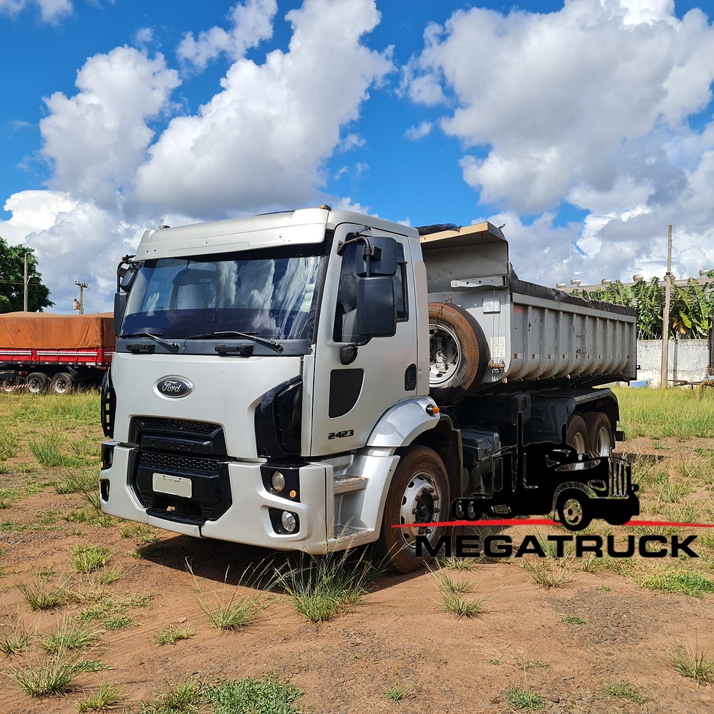 Caminhão FORD CARGO 2423 Caçamba Basculante ANO 2012 de MegaTruck MS no Mato Grosso do Sul