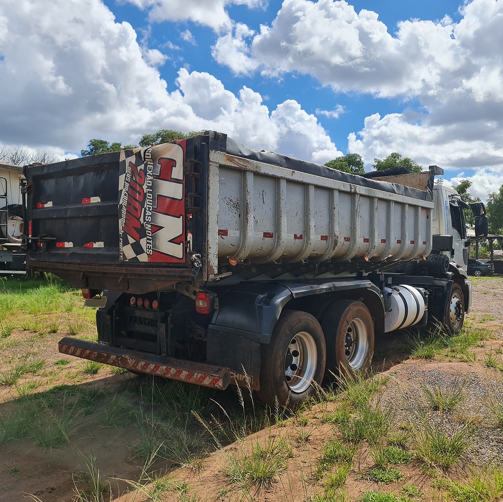 Caminhão FORD CARGO 2423 Caçamba Basculante ANO 2012 de MegaTruck MS no Mato Grosso do Sul