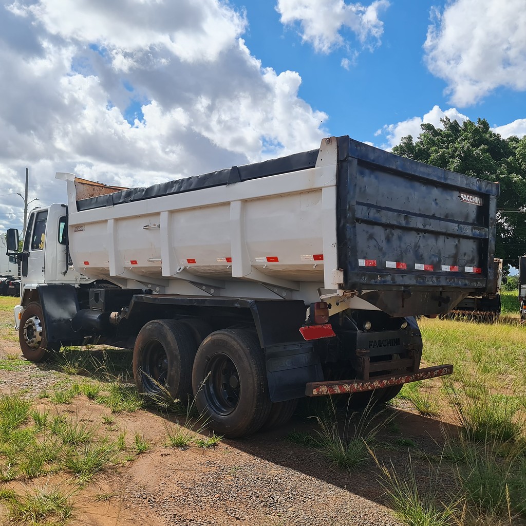 Caminhão FORD CARGO 2422 Caçamba Basculante ANO 2008 de MegaTruck MS no Mato Grosso do Sul