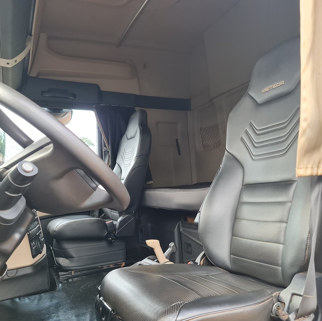 Caminhão VOLKSWAGEN METEOR 29520 Cavalo Mecânico ANO 2023 de MegaTruck MS no Mato Grosso do Sul