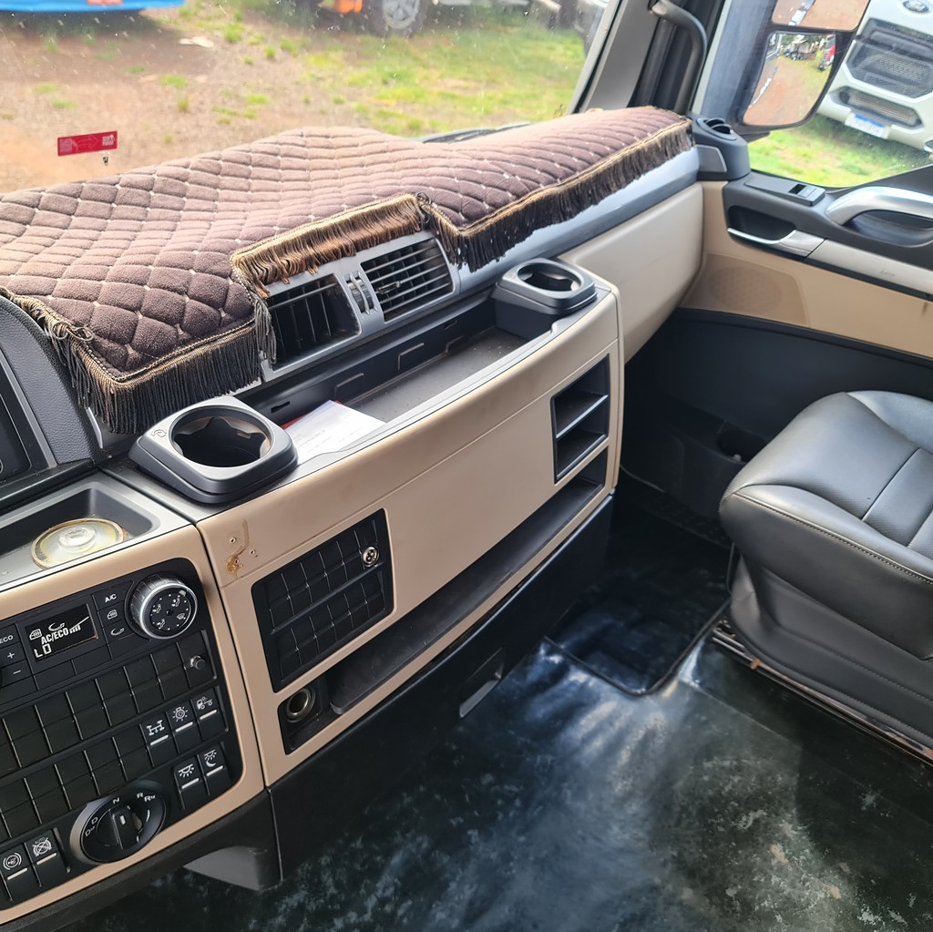 Caminhão VOLKSWAGEN METEOR 29520 Cavalo Mecânico ANO 2023 de MegaTruck MS no Mato Grosso do Sul