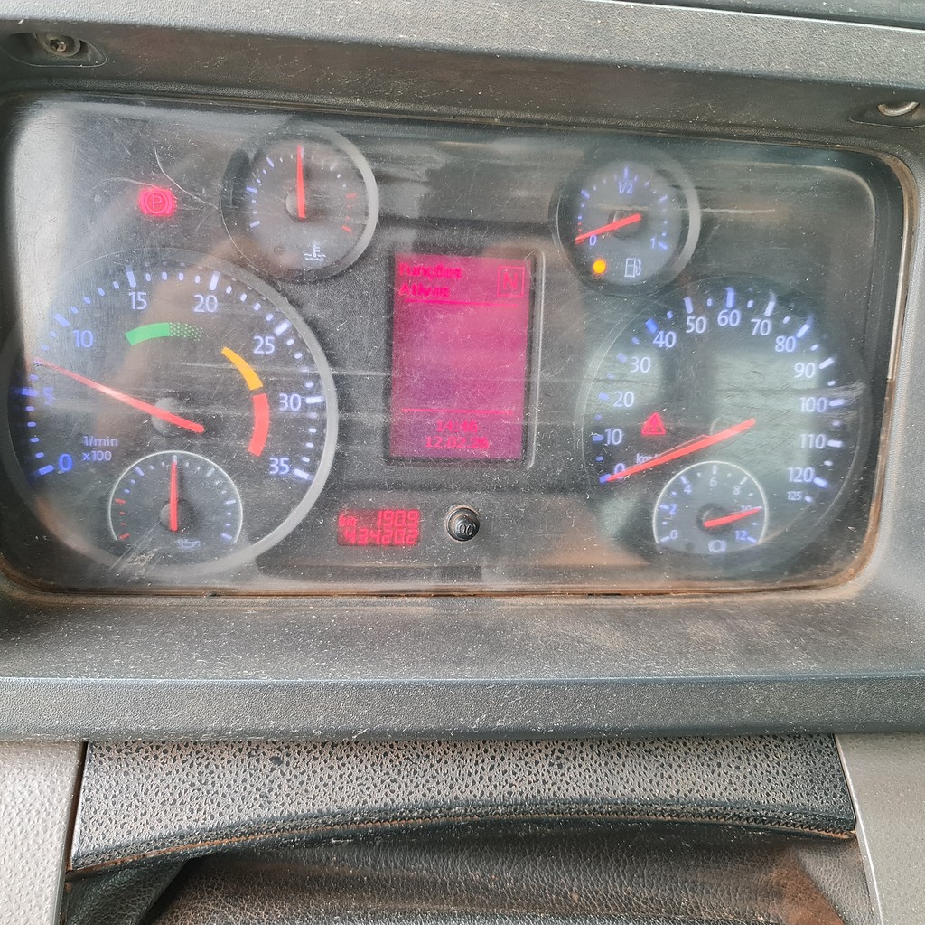 Caminhão VOLKSWAGEN VW 13190 Outras ANO 2013 de MegaTruck MS no Mato Grosso do Sul