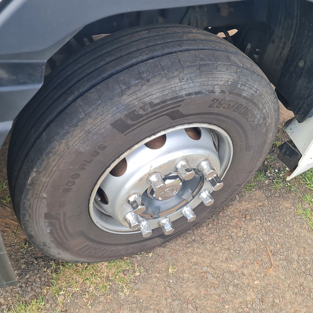 Caminhão VOLVO FH 440 Cavalo Mecânico ANO 2010 de MegaTruck MS no Mato Grosso do Sul