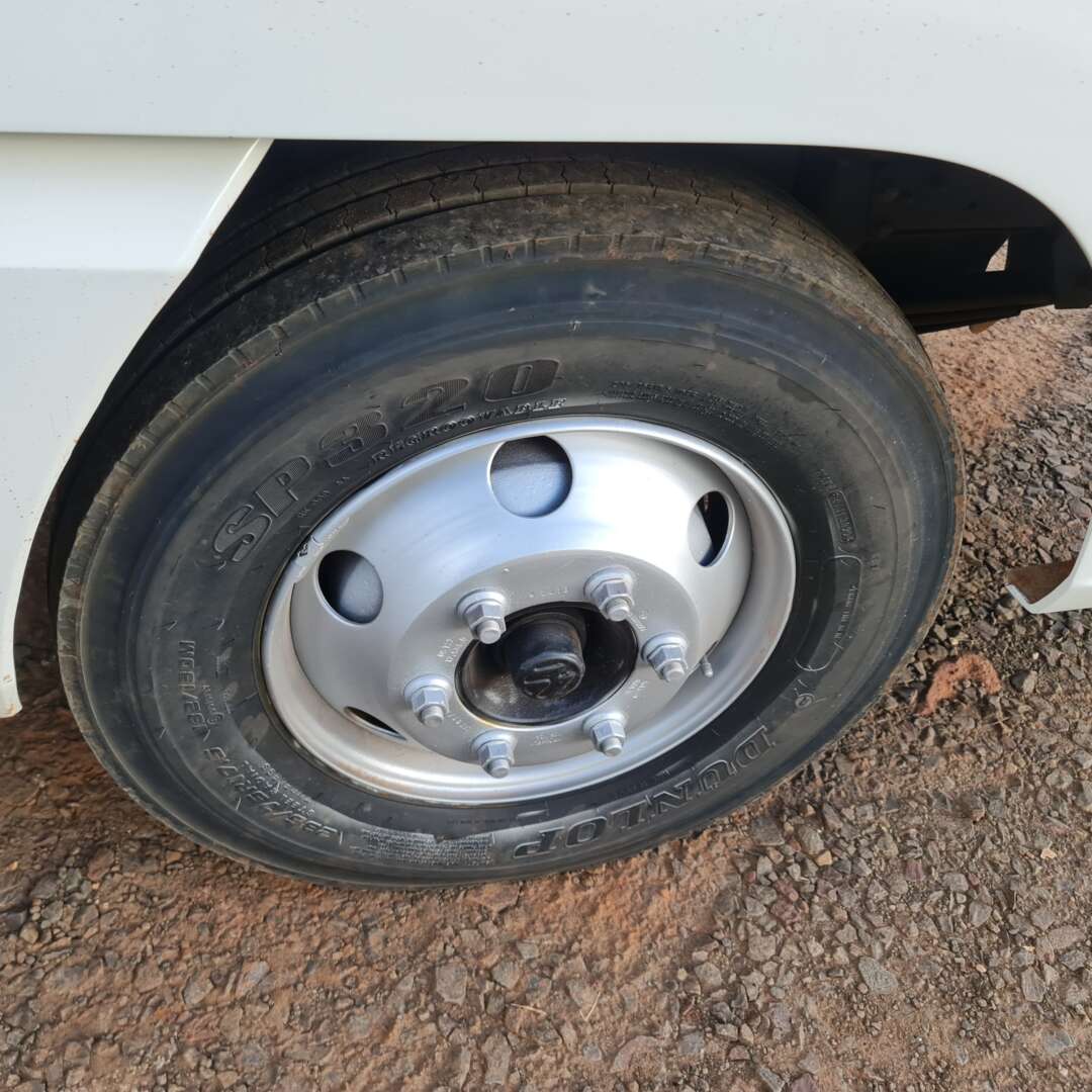 Caminhão VOLKSWAGEN VW 8160 Baú Furgão ANO 2013 de MegaTruck MS no Mato Grosso do Sul