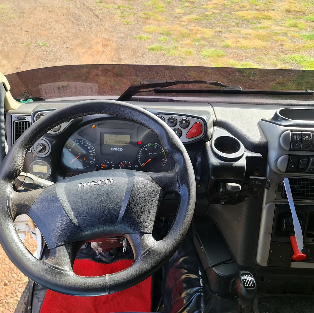 Caminhão IVECO STRALIS 380 Cavalo Mecânico ANO 2010 de MegaTruck MS no Mato Grosso do Sul